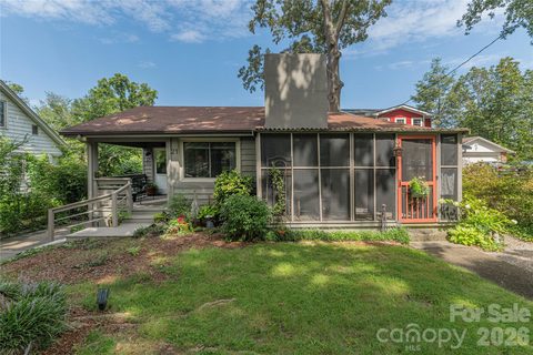 21 Lincoln Avenue active home in Oakley, Asheville, NC