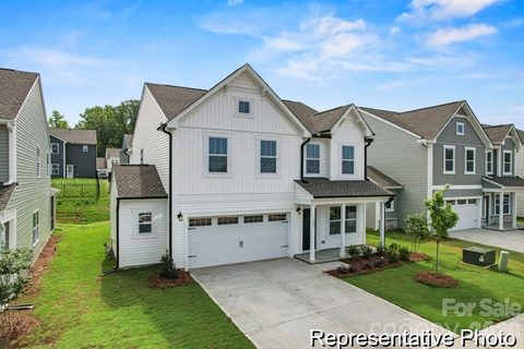 136 Pembroke Way active home in Morrow Brook, Albemarle, NC