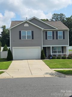 217 Brenett Francis Court active home in Elmwood, Charlotte, NC