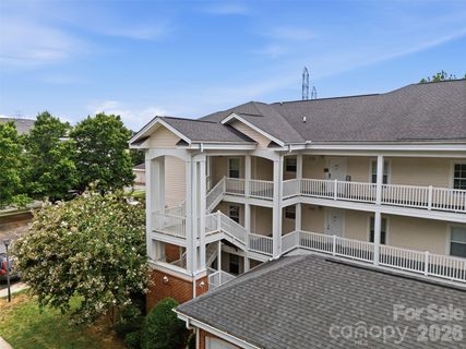 8751 Coralbell Lane active condo in Heatherstone, Charlotte, NC
