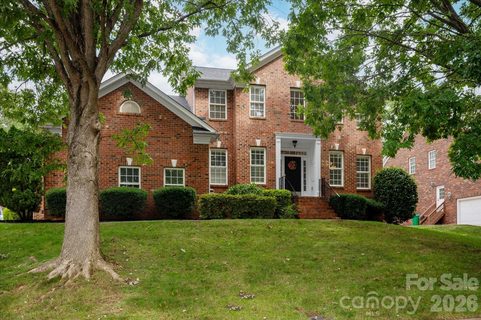 8306 Denholme Drive active home in Quellin, Waxhaw, NC