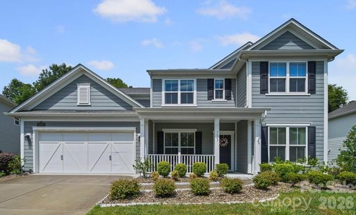 7107 Brookline Place active home in Olmsted, Huntersville, NC