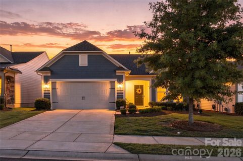 689 Birchway Drive active home in Carolina Orchards, Fort Mill, SC