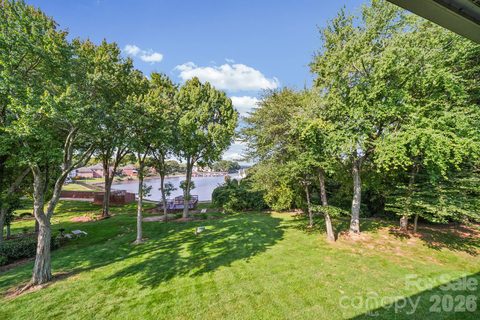 7500 Woods Lane sold home in Wood Duck Cove, Cornelius, NC