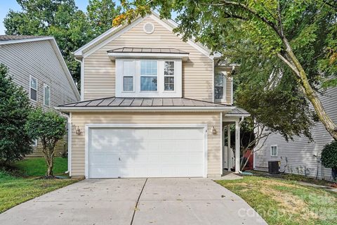 13634 Riding Hill Avenue active home in Coventry, Charlotte, NC