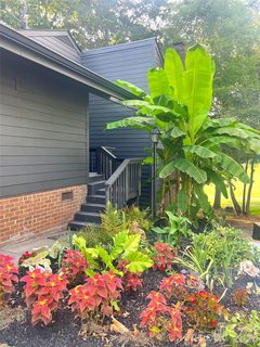 8923 St Croix Lane active townhome in Raintree Greens, Charlotte, NC