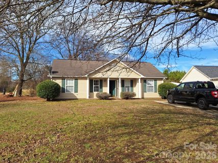 3523 Tracy Glenn Court active home in Tracy Glenn, Charlotte, NC