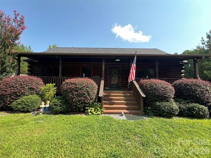 409 North Dakota Drive active home in Clearwater Creek, Rutherfordton, NC