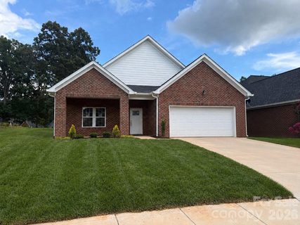 106 Blakemore Drive active home in The Knolls, Shelby, NC