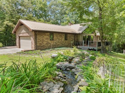 A home in Thomas Woods