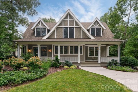 242 Racquet Club Road pending home in Ramble Biltmore Forest, Asheville, NC