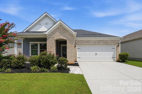 9423 Festival Way active home in Larkhaven Hills, Charlotte, NC