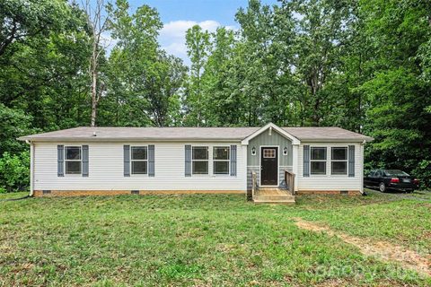 2998 Wilderness Trace active home in Wilderness Trace, Claremont, NC