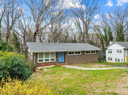 6240 Candlewood Drive active home in Montclaire, Charlotte, NC