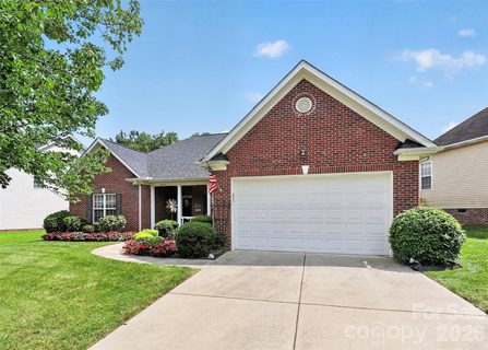 8413 Suttonview Drive pending home in Hampton Place, Charlotte, NC