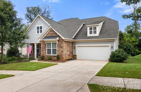 Homes in Cobblestone Manor, Huntersville