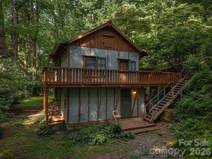 A home in Hideaway Acres