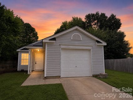 472 First Turn Court active home in Southern Chase, Concord, NC