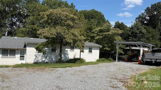 209 Auten Circle active home in Catawba Heights, Mount Holly, NC