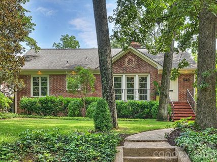 943 Romany Road pending home in Dilworth, Charlotte, NC