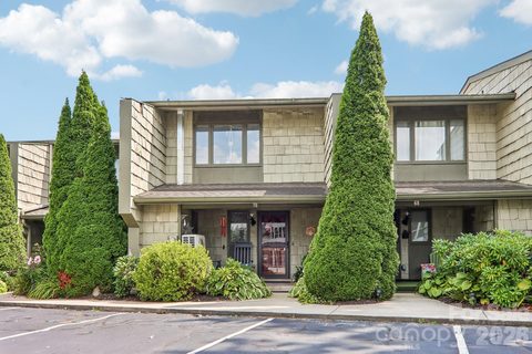 70 Ninevah Road active townhome in Waynesville West Condos, Waynesville, NC