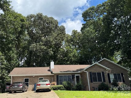 Homes in Hidden Creek Estates, Hickory