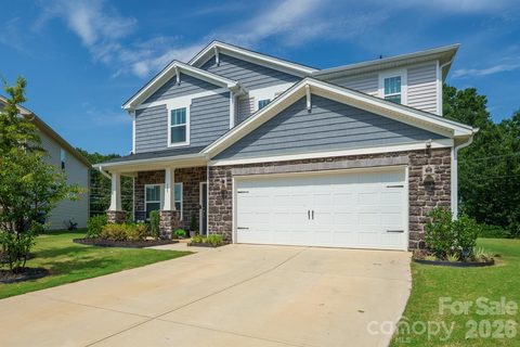 109 Drover Drive pending home in Shepherds Landing, Mooresville, NC