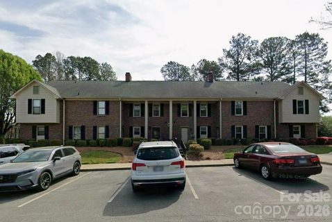 813 Jamestown Drive active home in Jamestown, Gastonia, NC