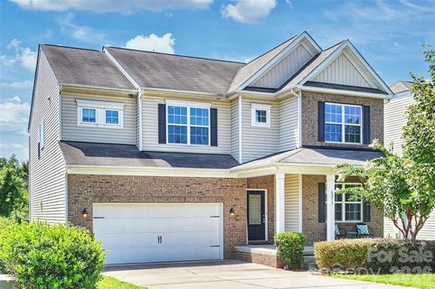 Homes in Almond Glen, Indian Land