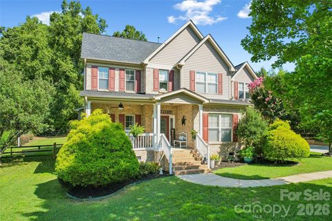 447 Shelby Ann Lane active home in Regal Pines, Rock Hill, SC