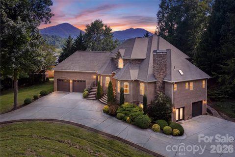 A home in Poplar Hills
