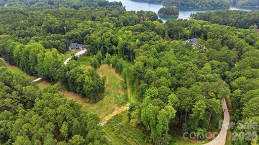 414 Morrison Farm Road active home in Morrison Pointe North, Troutman, NC