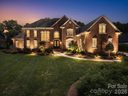 8801 Man Of War Drive sold home in Waxhaw, SC