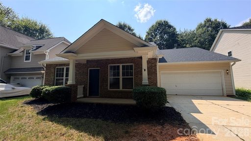 12740 Windyedge Road active home in Crosswinds, Huntersville, NC