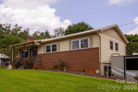 317 Brickyard Road active home in Emma, Asheville, NC