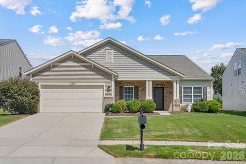 Homes in Huntington Forest, Charlotte