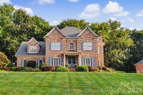 8724 Suninghurst Lane active home in Kensington At Ballantyne, Charlotte, NC