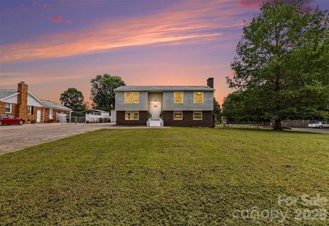 Homes in Twelve Oaks, Charlotte