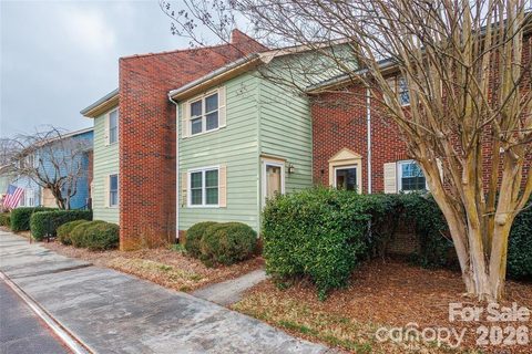 1300 Larchmont Place sold condo in Wiltshire Village, Salisbury, NC