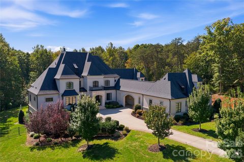 10220 Sweetleaf Place active home in The Sanctuary, Charlotte, NC