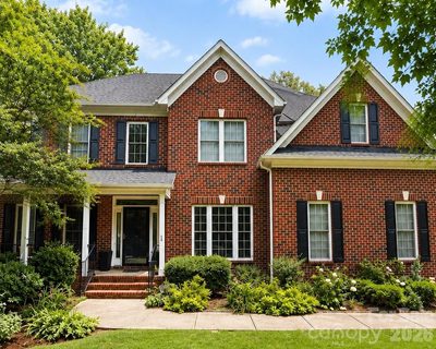 4220 Belle Meade Circle active home in Belle Meade, Belmont, NC
