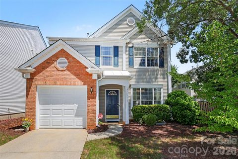 15117 Northsprings Drive active townhome in Ardrey Park, Charlotte, NC