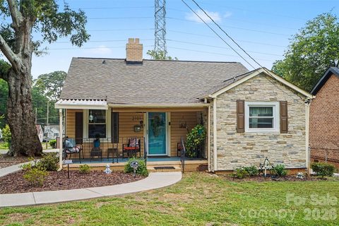 2101 Highland Street active home in Marsh Estates, Charlotte, NC