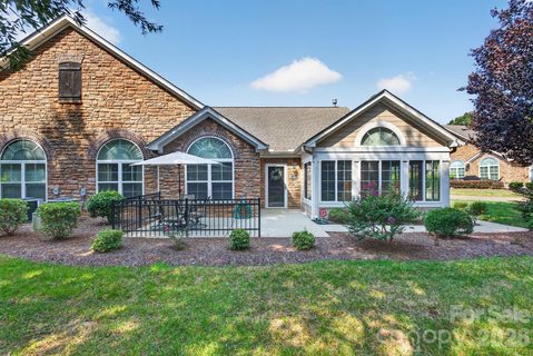 128 Lone Oak Circle pending home in The Village At India Hook, Rock Hill, SC