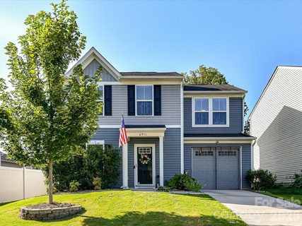 6911 Marissa Lane pending home in Independence Woods, Charlotte, NC