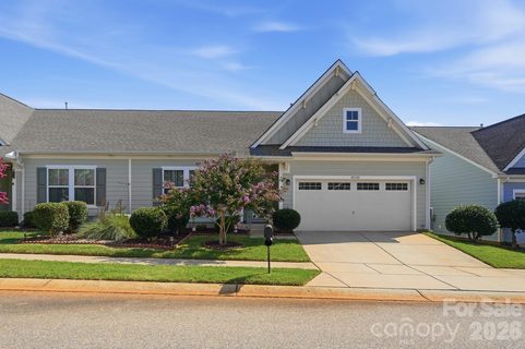 40120 Crooked Stick Drive active townhome in Edgewater, Lancaster, SC