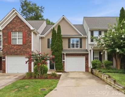 1169 Academic Drive pending townhome in Deacon Ridge, Winston Salem, NC