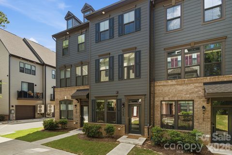 408 Tristram Lane active home in Anderson Townhomes, Charlotte, NC