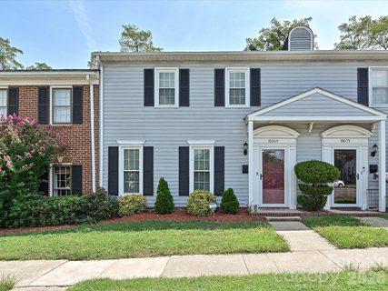 8069 Regent Park Lane active townhome in Sharon South, Charlotte, NC