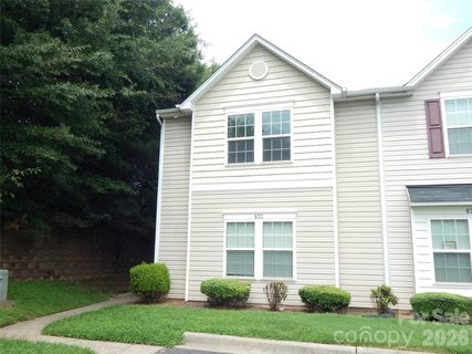 Homes in Vintage Place Townhomes, Statesville